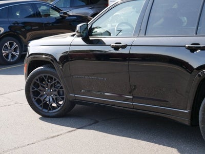 2023 Jeep Grand Cherokee L Summit Reserve