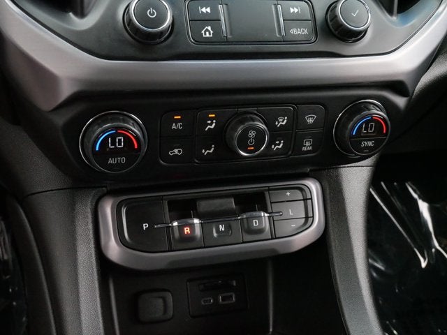 2020 GMC Acadia AT4