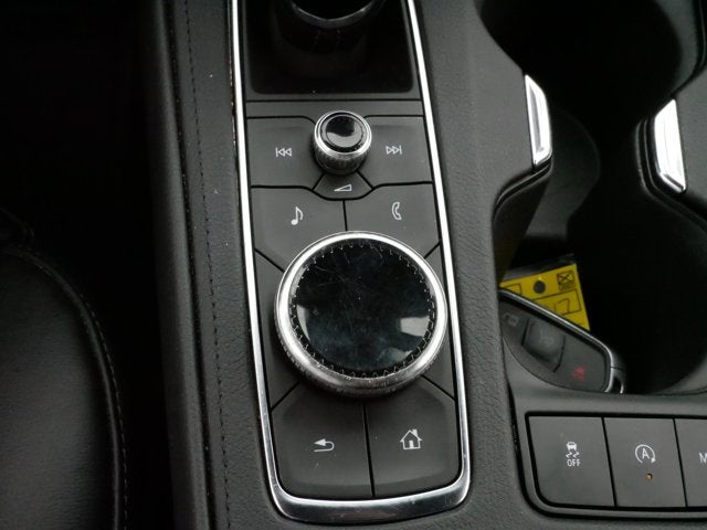 2023 Cadillac XT4 AWD Premium Luxury