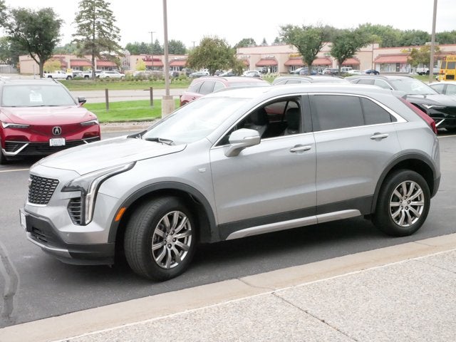 2023 Cadillac XT4 AWD Premium Luxury