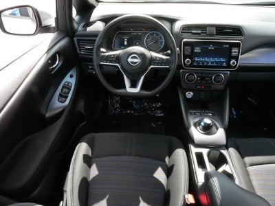 2025 Nissan LEAF S