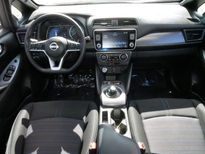 2025 Nissan LEAF S