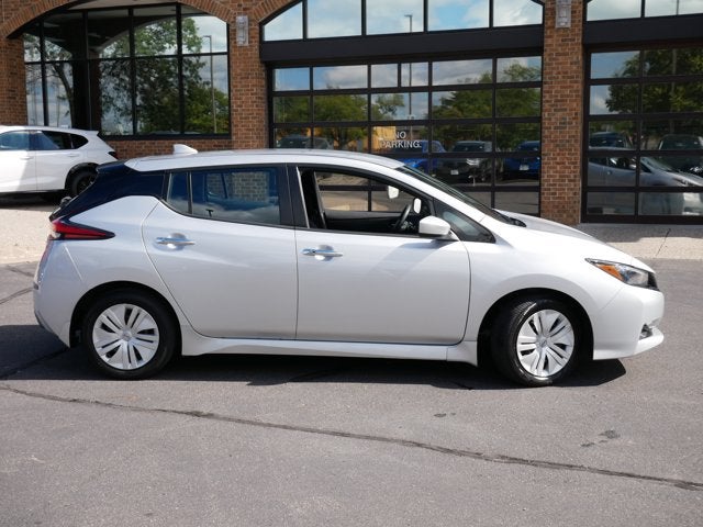 2025 Nissan LEAF S