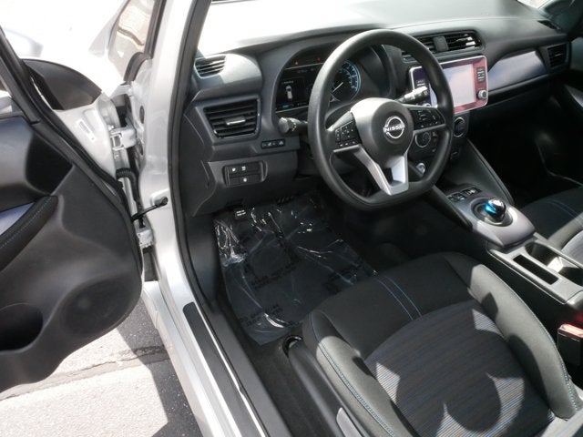 2025 Nissan LEAF S