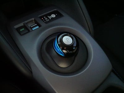2025 Nissan LEAF S