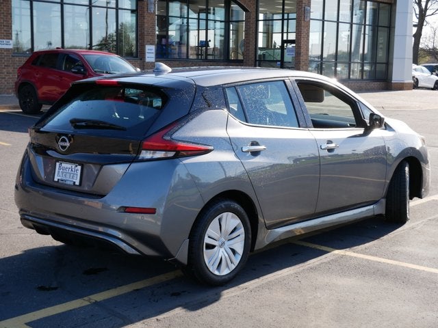 2025 Nissan LEAF S
