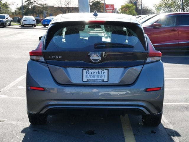 2025 Nissan LEAF S
