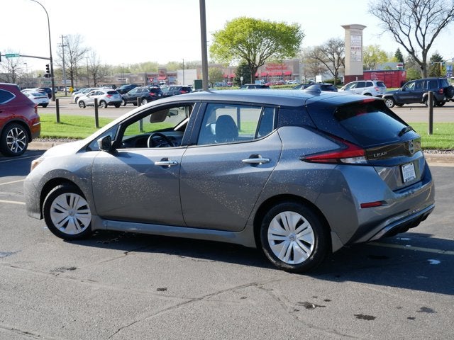 2025 Nissan LEAF S