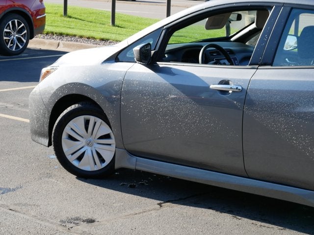 2025 Nissan LEAF S