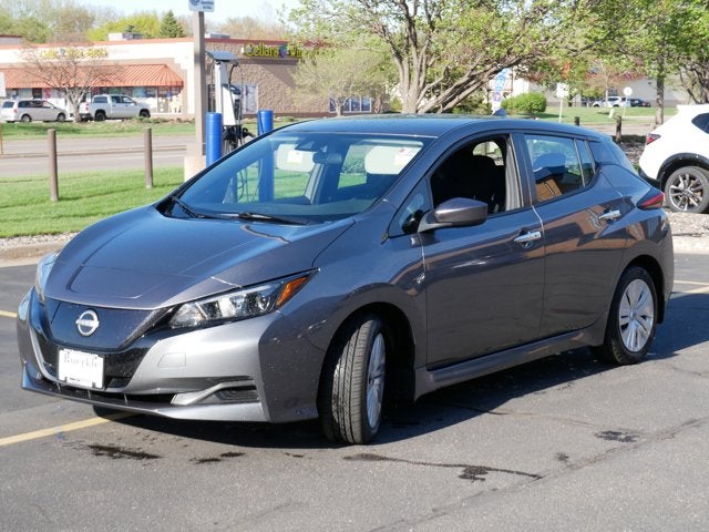 2025 Nissan LEAF S
