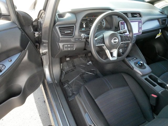 2025 Nissan LEAF S