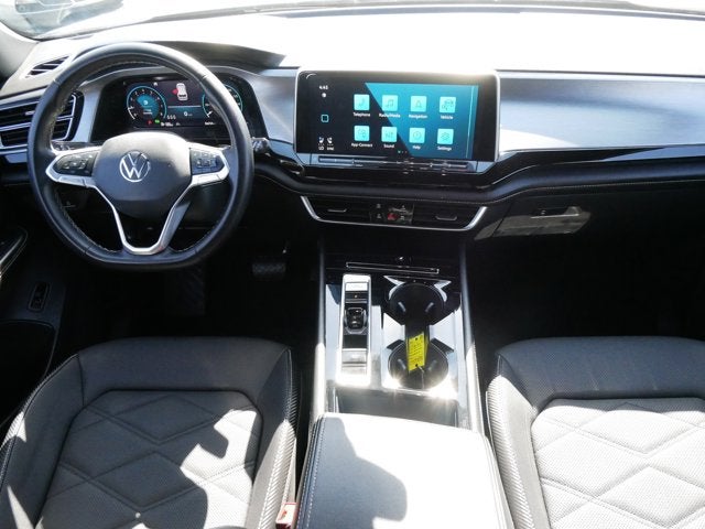 2024 Volkswagen Atlas Cross Sport 2.0T SE with Technology