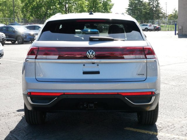 2024 Volkswagen Atlas Cross Sport 2.0T SE with Technology