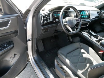 2024 Volkswagen Atlas Cross Sport 2.0T SE with Technology