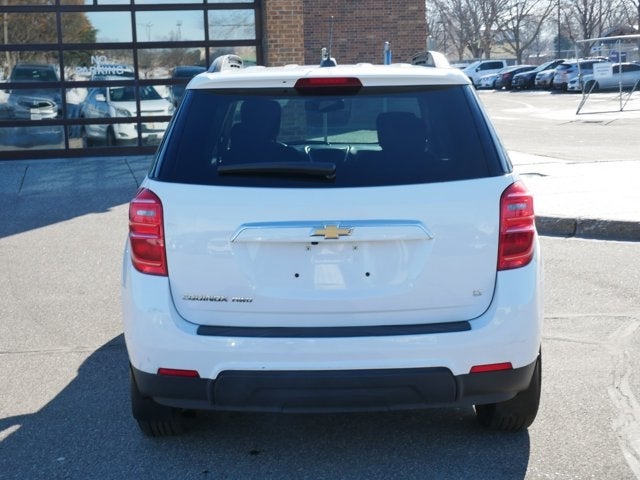 Used 2017 Chevrolet Equinox LT with VIN 2GNFLFEK2H6299810 for sale in Brooklyn Park, Minnesota
