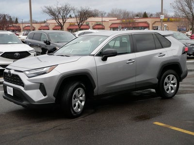 2024 Toyota RAV4 LE