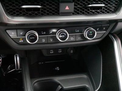 2025 Acura ADX w/A-Spec Advance Package