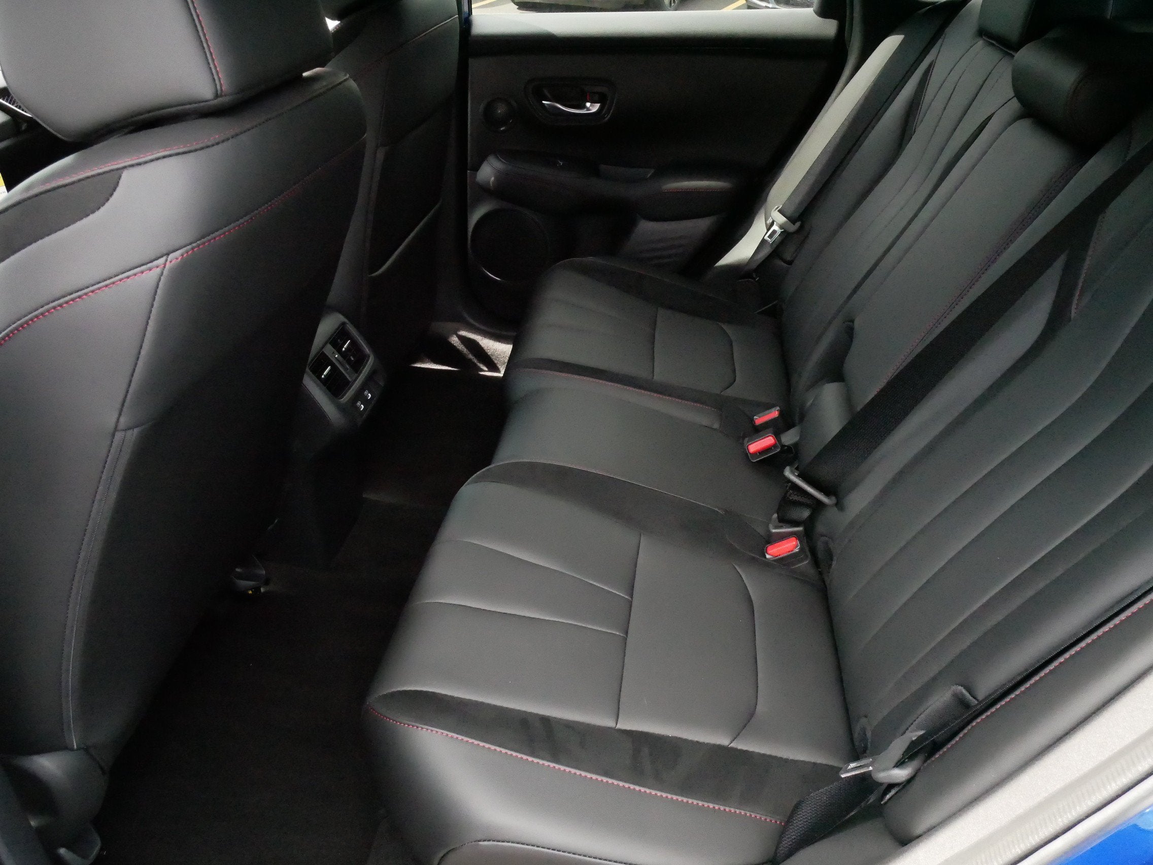 2025 Acura ADX w/A-Spec Advance Package