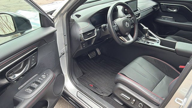 2025 Acura ADX w/A-Spec Advance Package
