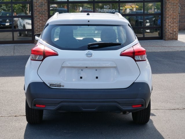 2019 Nissan Kicks S