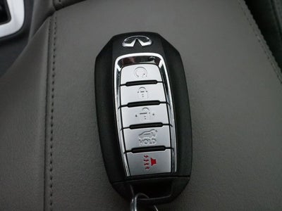 2024 INFINITI QX50 LUXE