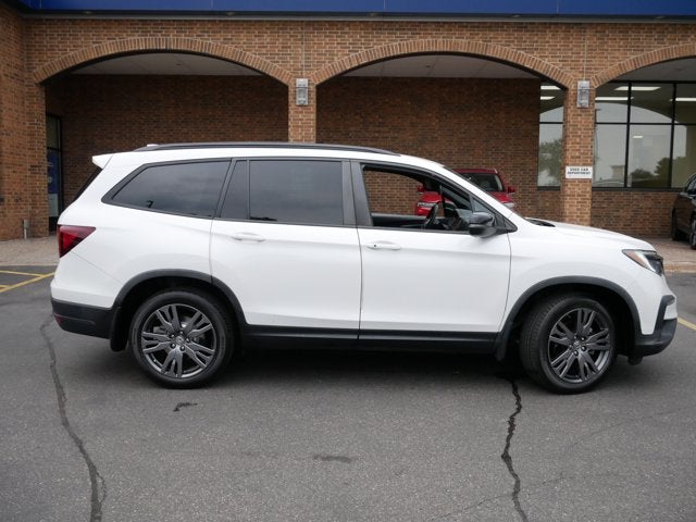 Used 2022 Honda Pilot Sport with VIN 5FNYF6H32NB082910 for sale in Brooklyn Park, Minnesota