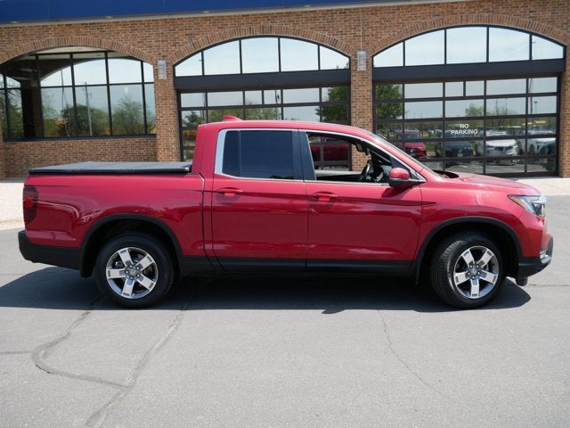 Used 2025 Honda Ridgeline RTL with VIN 5FPYK3F58SB007940 for sale in Brooklyn Park, Minnesota