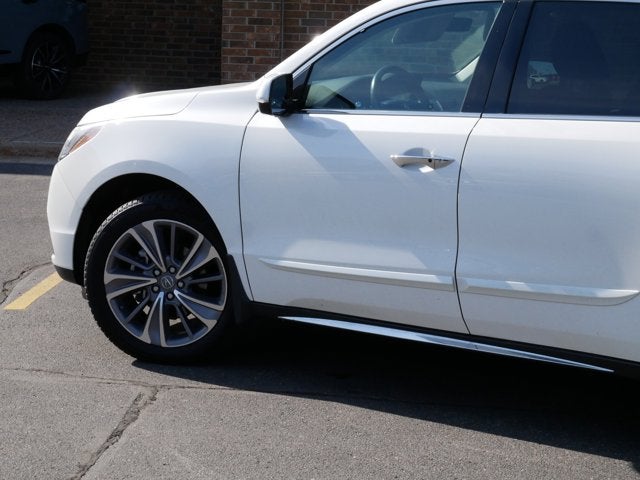 2017 Acura MDX with Technology Pkg