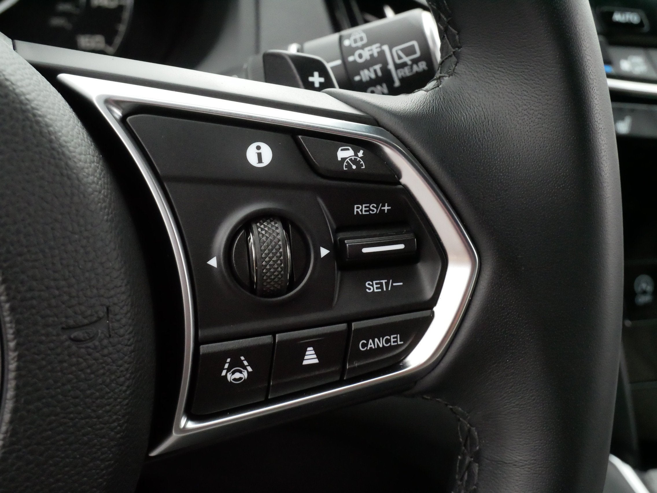 2025 Acura RDX Base