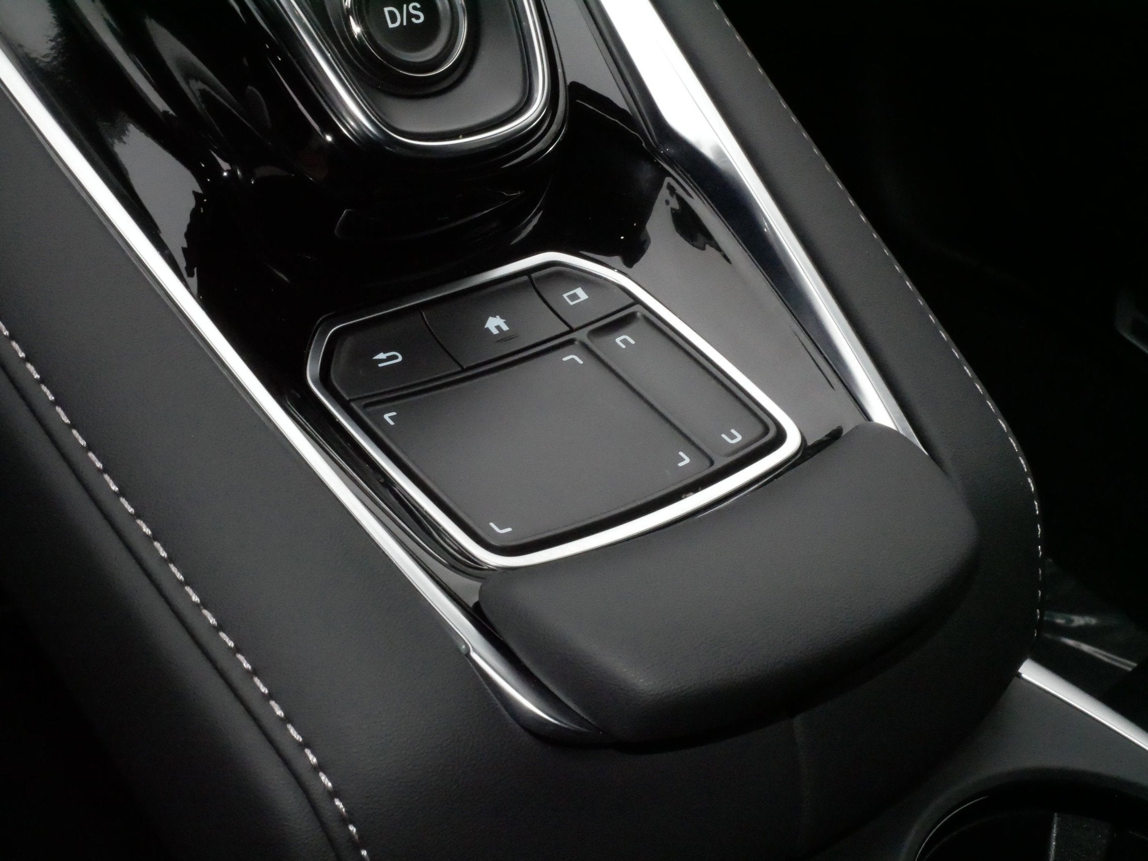 2025 Acura RDX with Technology Package