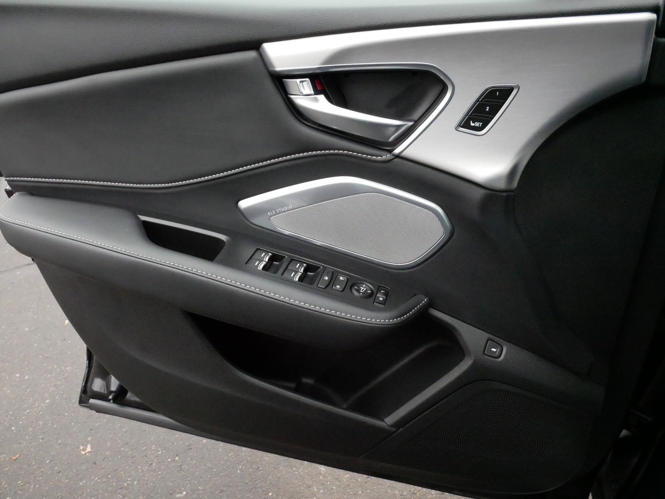 2025 Acura RDX with Technology Package