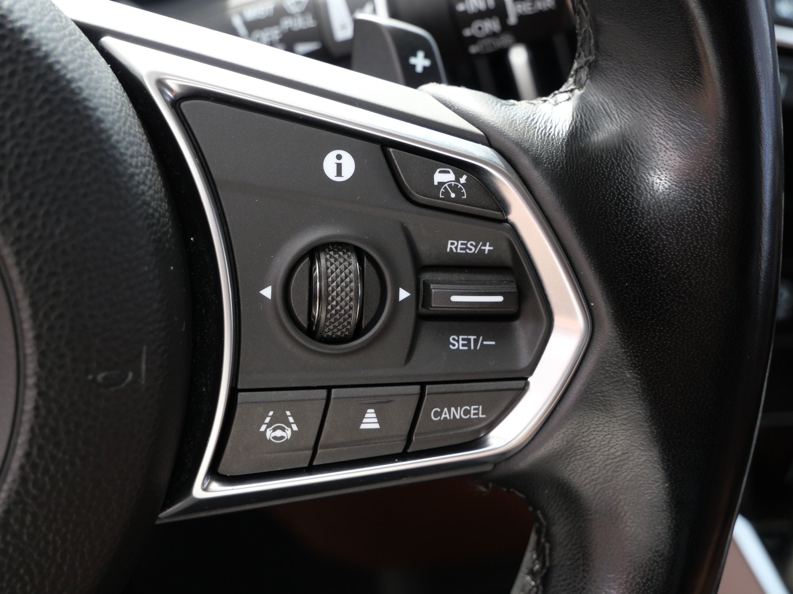2023 Acura RDX with Technology Package