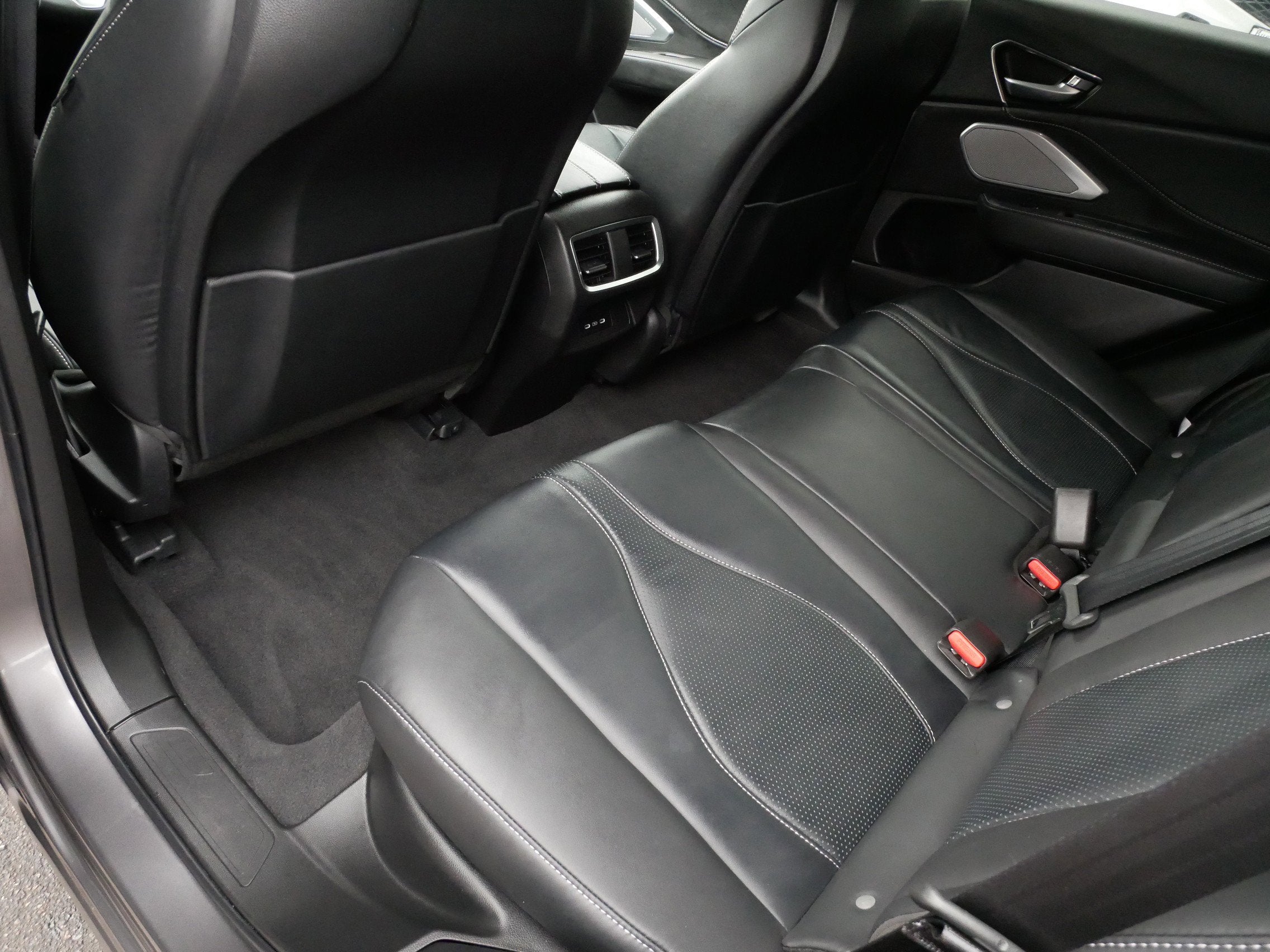 2025 Acura RDX with Technology Package