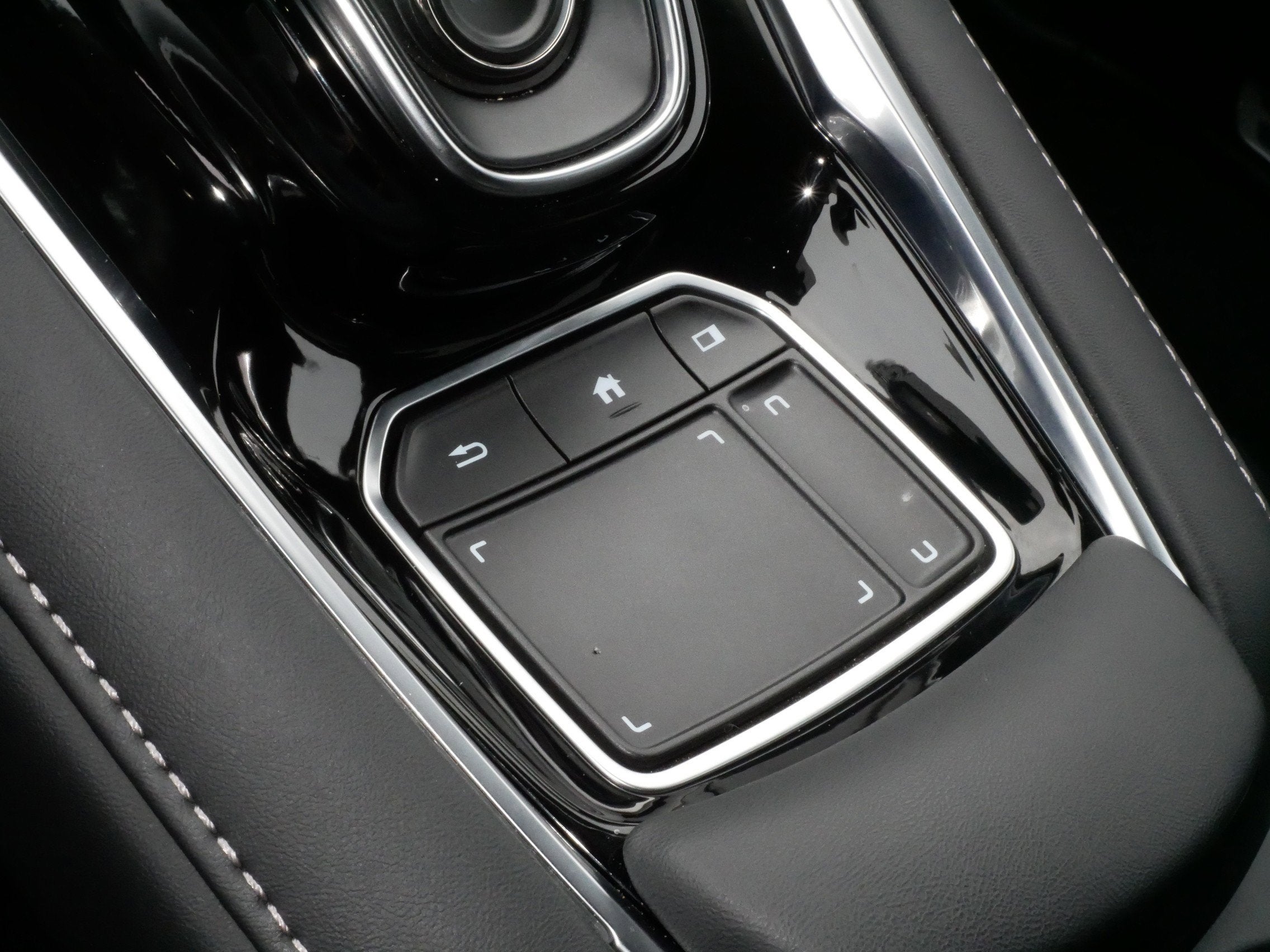 2025 Acura RDX with Technology Package