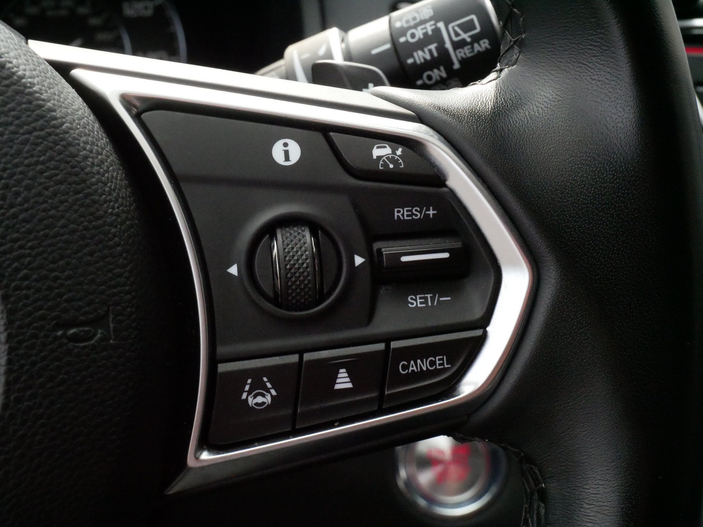 2024 Acura RDX with Technology Package