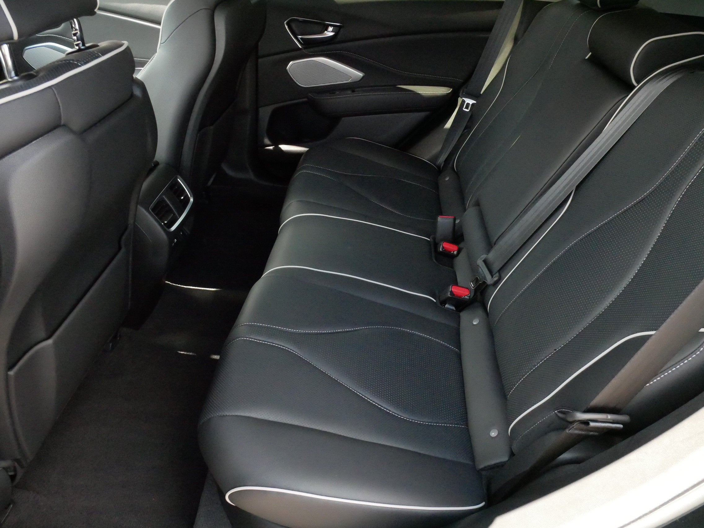 2024 Acura RDX with Advance Package