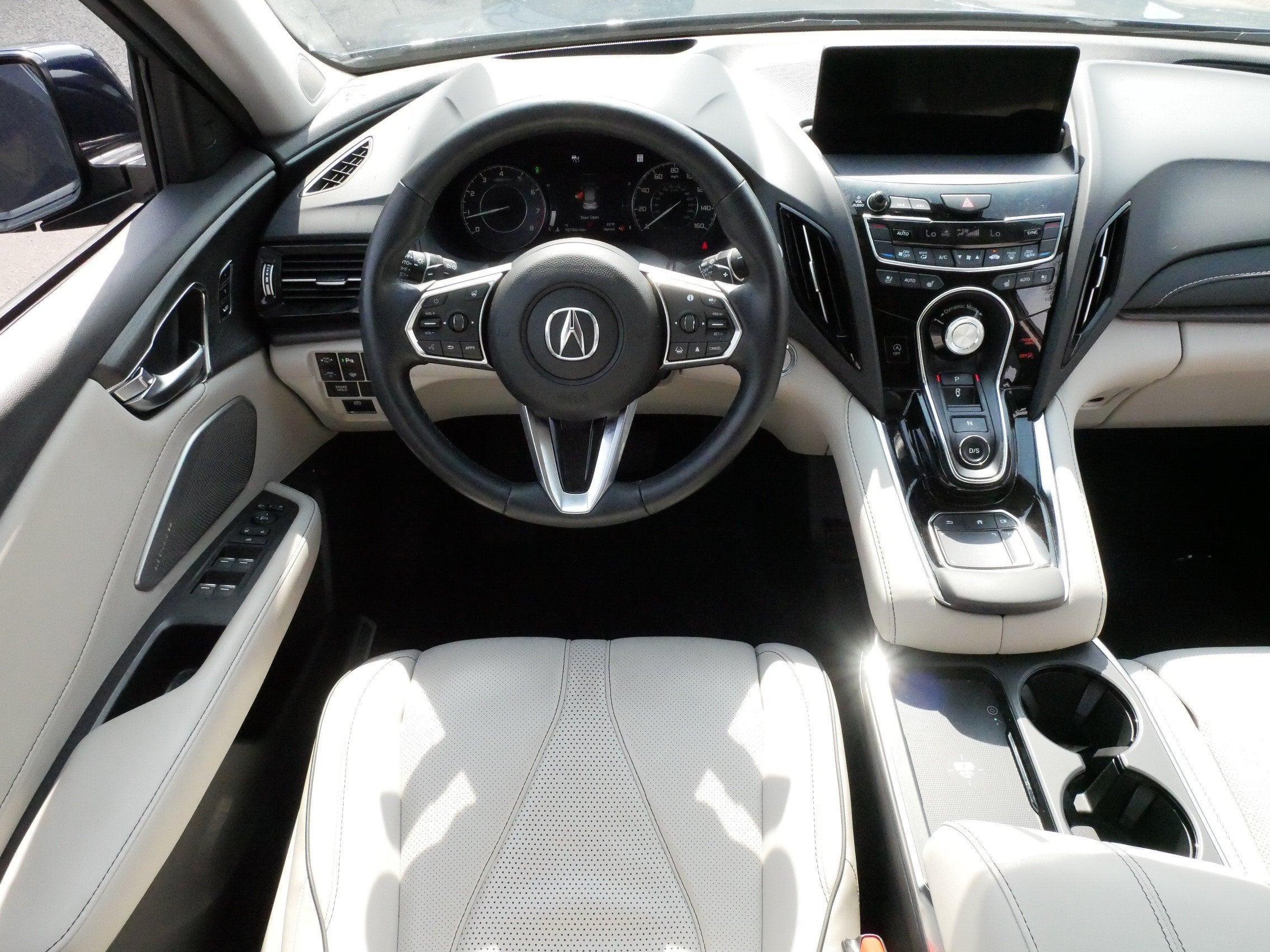 2025 Acura RDX w/Advance Package