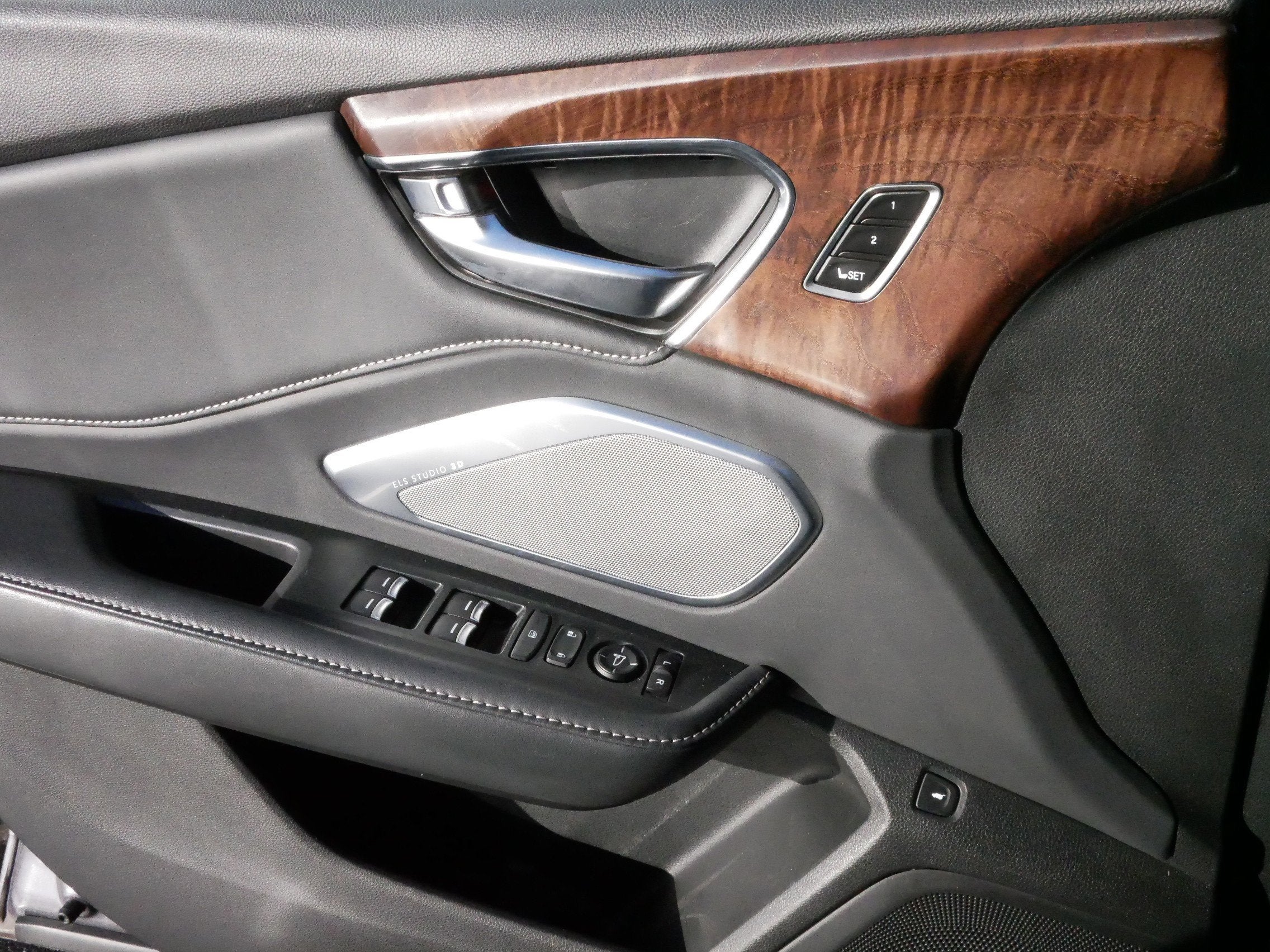 2020 Acura RDX with Advance Pkg