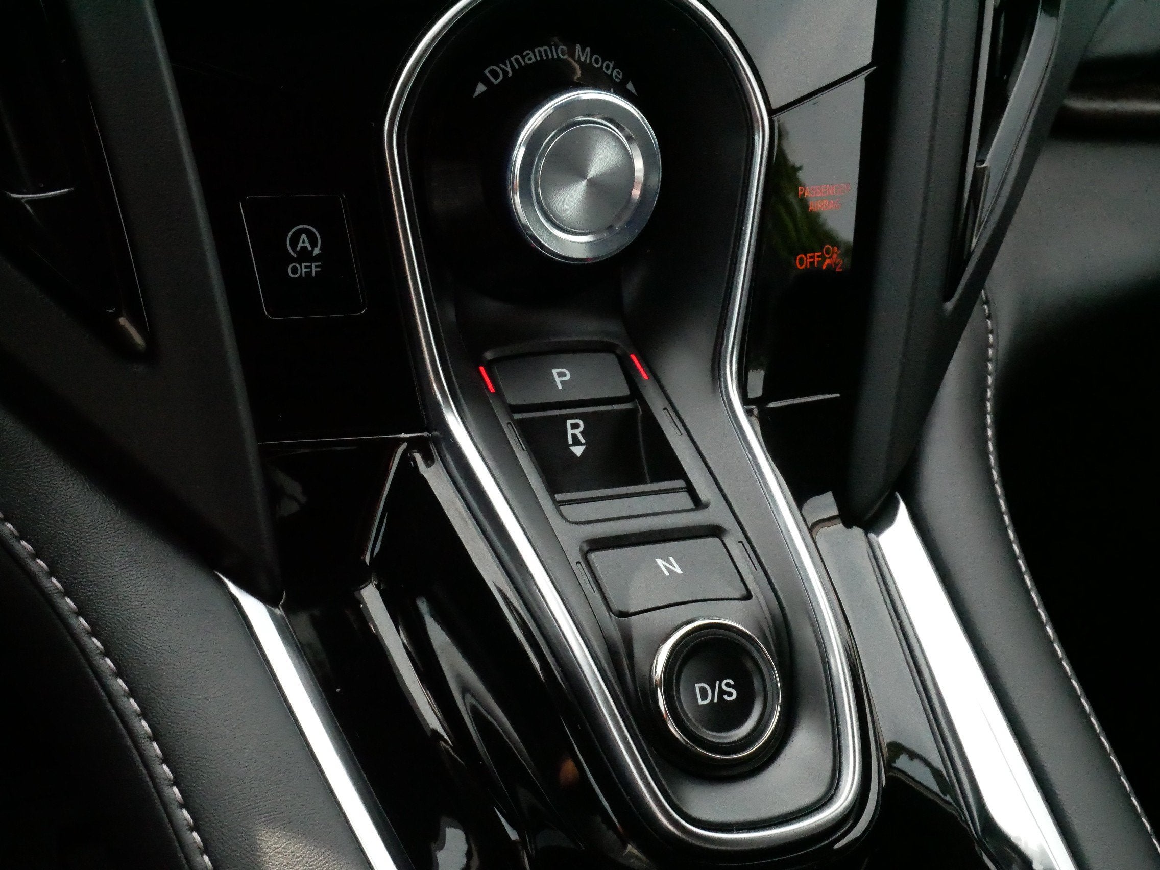 2024 Acura RDX w/Advance Package