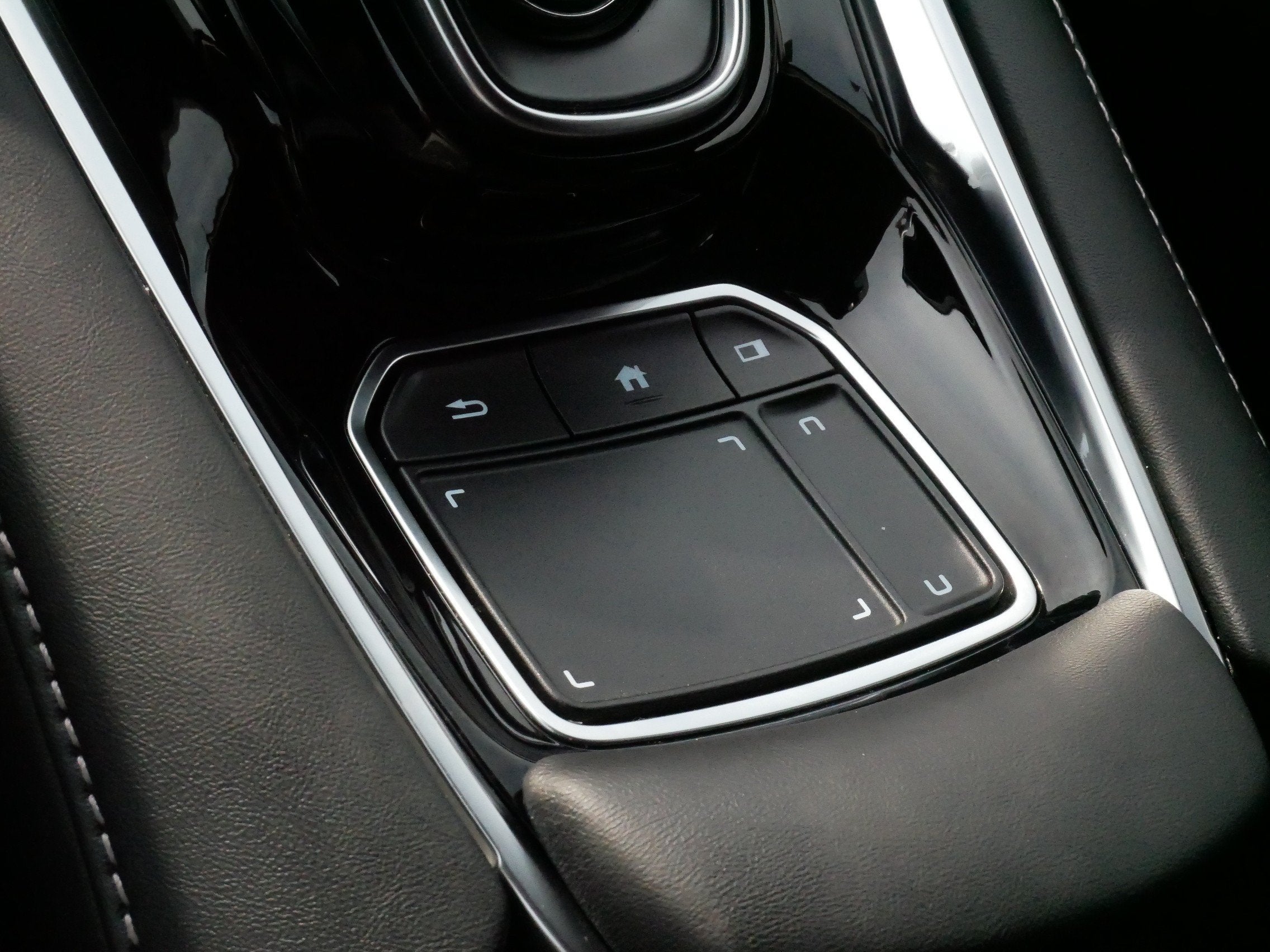 2024 Acura RDX w/Advance Package