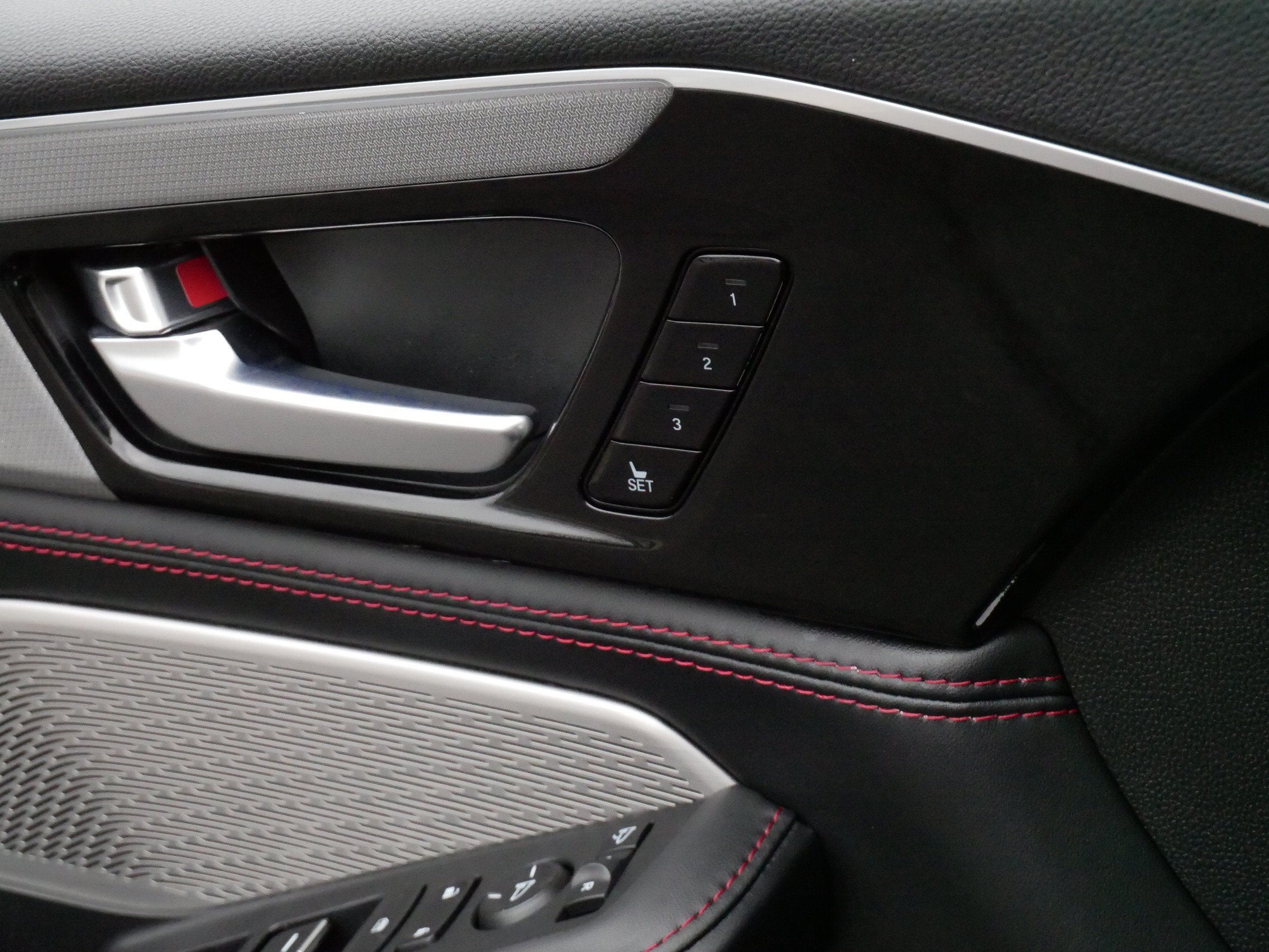 2023 Acura MDX w/A-Spec Package