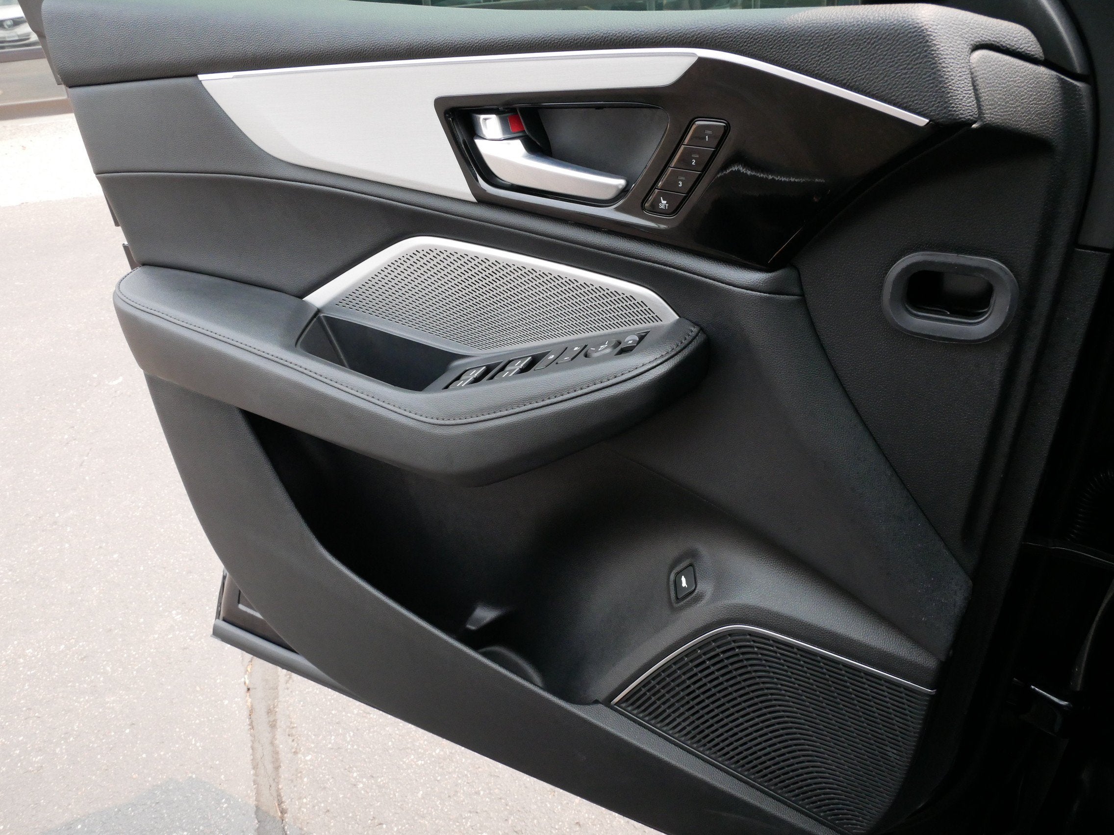 2025 Acura MDX Base