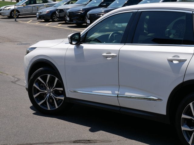 2023 Acura MDX w/Technology Package