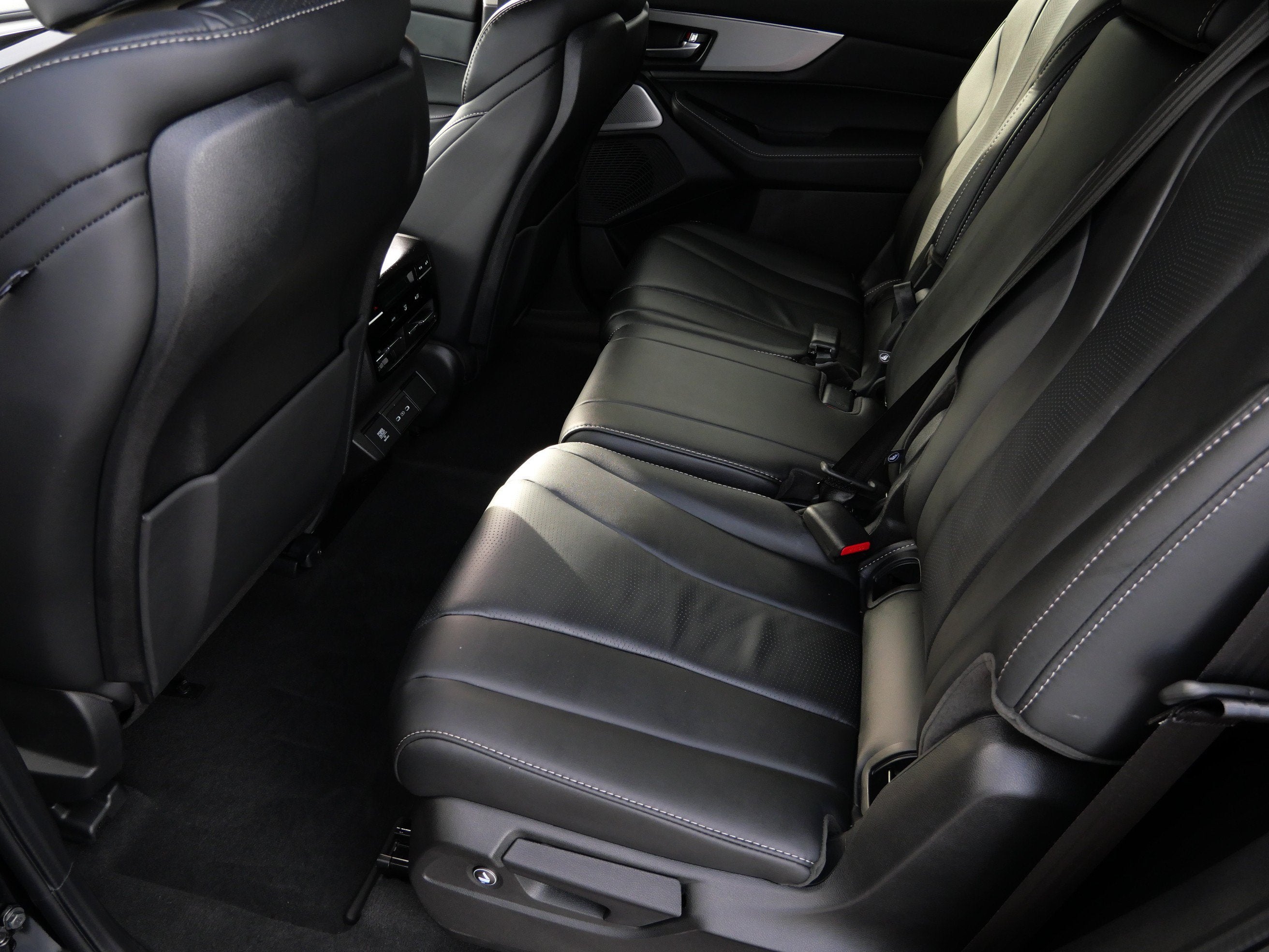2026 Acura MDX with Technology Package