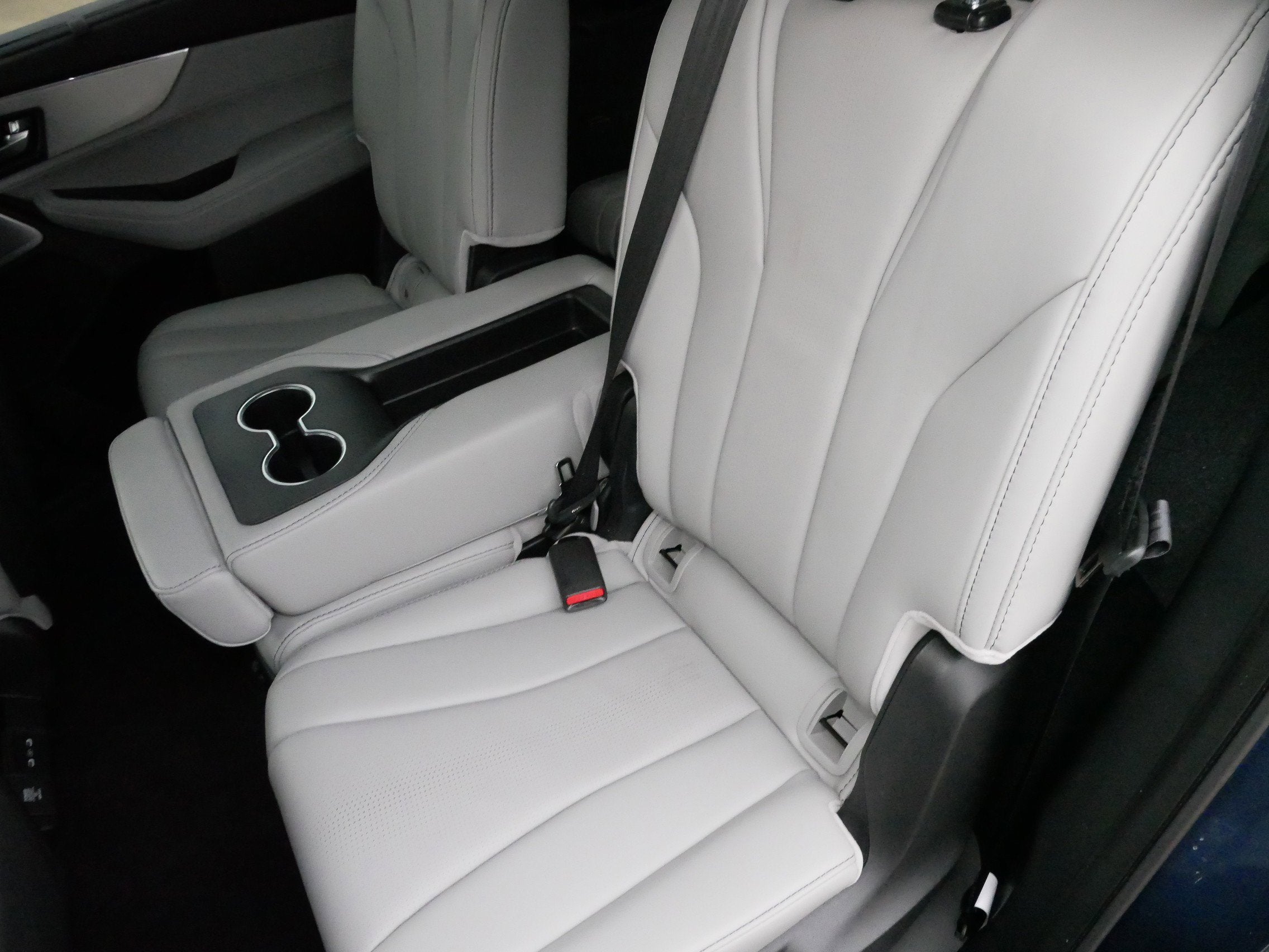 2025 Acura MDX with Technology Package