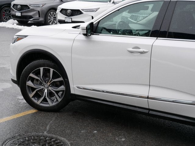 2023 Acura MDX with Technology Package