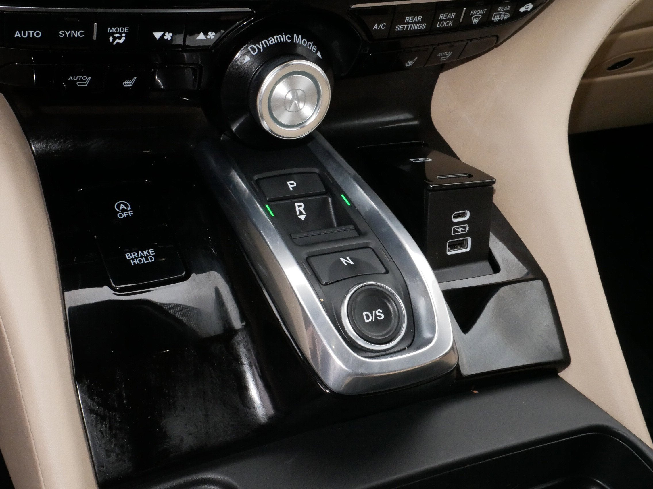 2025 Acura MDX with Technology Package