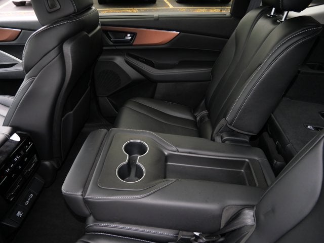 2022 Acura MDX w/Technology Package