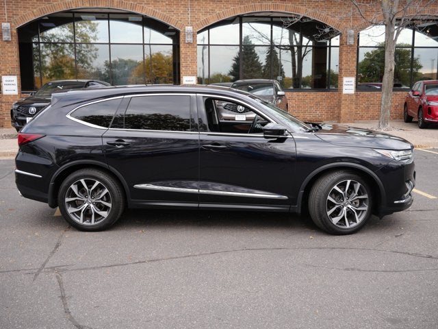 2022 Acura MDX w/Technology Package