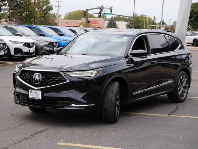 2022 Acura MDX w/Technology Package